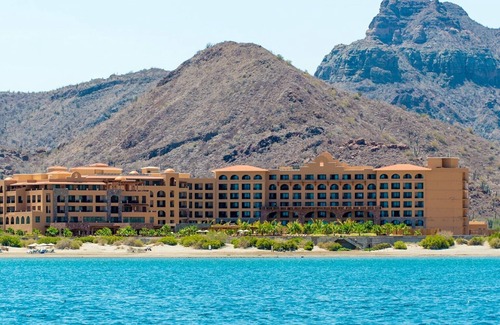 Loreto House | Junior Suite in Island of Loreto/Villa del Palmar