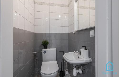Siedlce House | Jupiter Room - 15 min to Old Town Gdansk