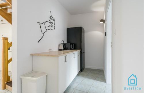 Siedlce House | Jupiter Room - 15 min to Old Town Gdansk