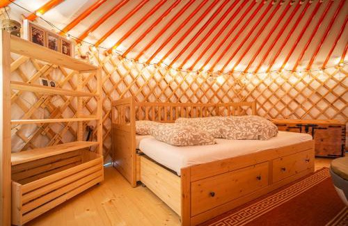 Vavrisovo Other | Jurta pod Kriváňom