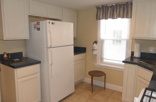 North End Condo | Just 2 blocks from the Ocean City beaches!