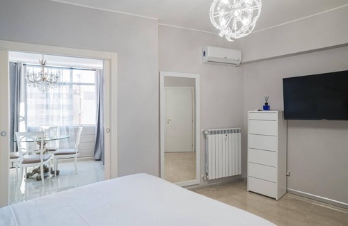 Quartiere XVII Trieste House | Just 2 minutes from Libia stop, B&B Damagi is centrally located & suitable for everyone!