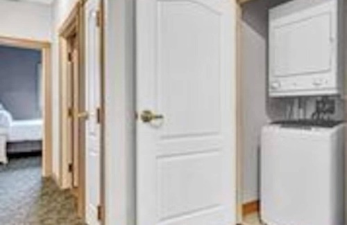 Sheboygan Villa | Just 75 steps from the sand and shore of Lake Michigan!