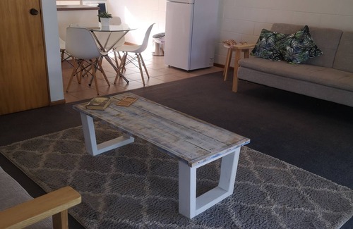 Papamoa Beach Apartment | Just Beachy on Grant Place Papamoa Beach Pad