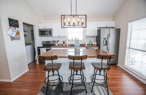 San Luis House | Just Beachy @ the pass Beautiful views, beach front home San Luis Pass TX