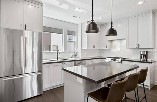Central Business District House | Just Listed! Modern Downtown Provo Townhome