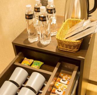 Zhongzheng Hotel | Just Live Inn-Taipei Station