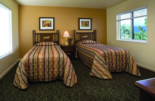 Wolf Creek Resort | Just minutes from Powder Mountain ski mountain!