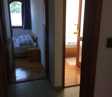 Balatonalmadi Bed & Breakfast | Káptalan vendégház