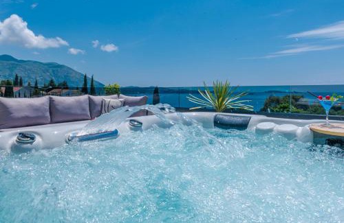 Mlini Apartment | K&N LuxApartment - Jacuzzi and Magnificent Sea view