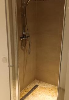 Ludwigsvorstadt-Kliniken Apartment | K-Schiller Zimmer 1