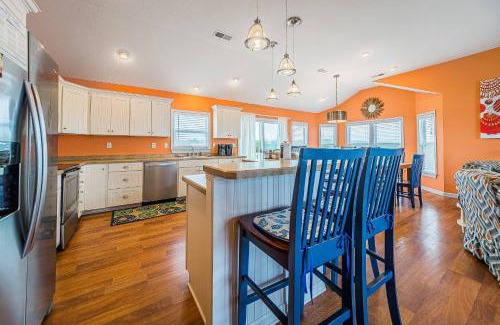 Kitty Hawk House | K2095 Clam I Am. Semi-Oceanfront, Elevator, Private Pool, Rec Room, Theater