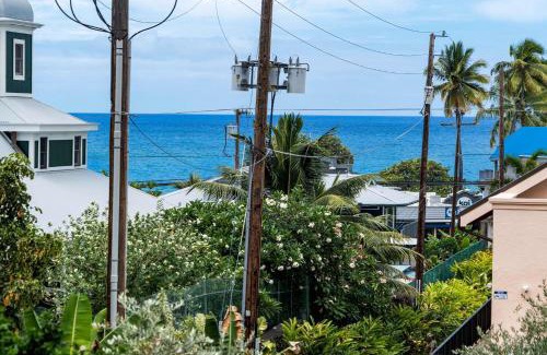 Historic Kailua Village House | Kailua Village#201