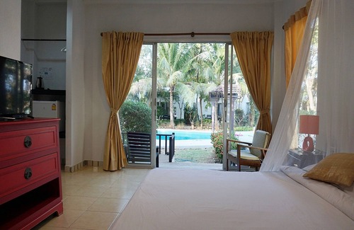 Sam Roi Yot Hotel | Kalamona Seaview