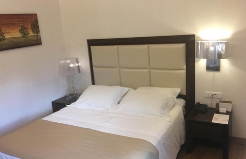 Kalavrita Hotel | Kalavrita Canyon Hotel & Spa