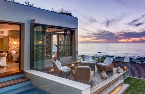 Camps Bay Villa | Kaleidoscope - Unveiling a Luxury Retreat Beyond Imagination