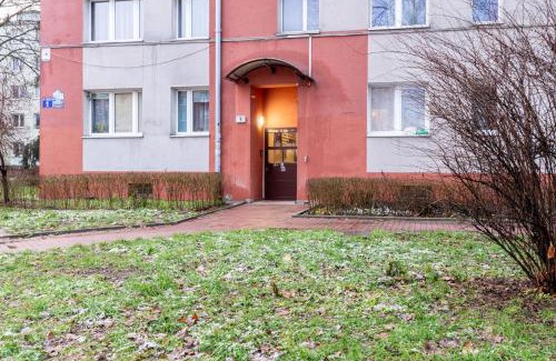 Krakow Apartment | Kalinowe Green Apartment by BookingHost