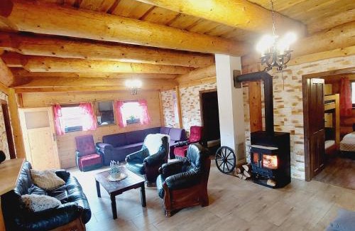 Kostolna Ves Ski Chalet | Kanadský zrub