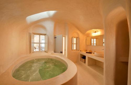 Imerovigli Hotel | Kapari Natural Resort