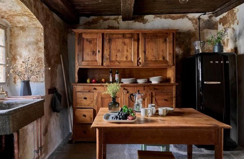 Ernen House | Kaplanei Ernen-Vacation in architectural monument