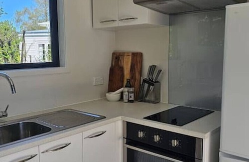 Solway House | Karamu- Spacious, quiet, and close to amenities