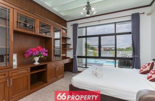 San Phranet Villa | Karaoke Pool Villa, Event Space, Drinks Available