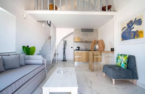 Messaria Hotel | Karat Suites