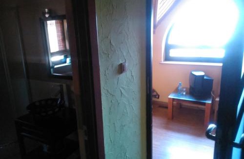 Dalnia Bed & Breakfast | Karczma Biesiadna