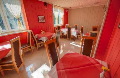 Skoczow House | Karet Obiekt Hotelowy
