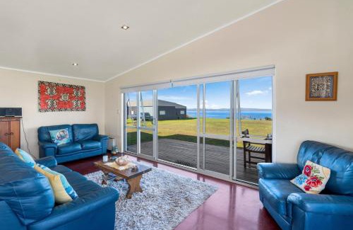Rangiputa House | Karikari Beach House - Rangiputa Holiday Home