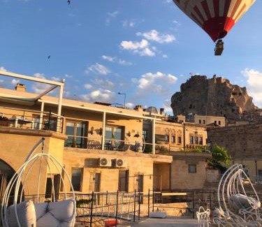 Uchisar Hotel | Karlık Cave Suite Cappadocia