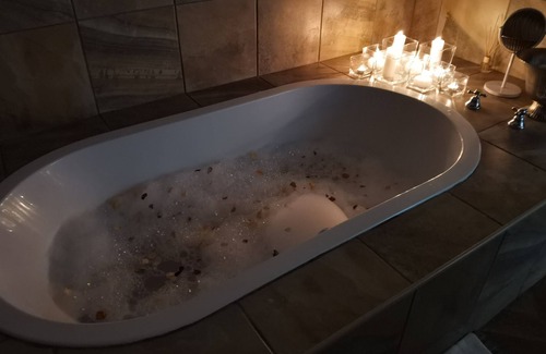 Maruleng Cabin | Karongwe - Becks Safari Lodge