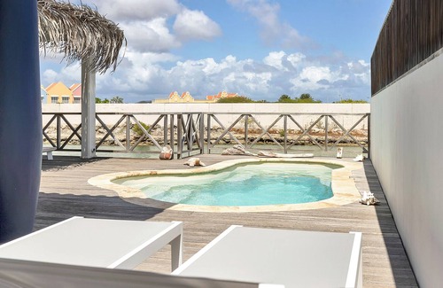 Tera Kora Villa | Kas Linde in Water Villas