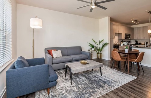 Durham Apartment | Kasa | Cozy 1BD + Self Check-In | Durham