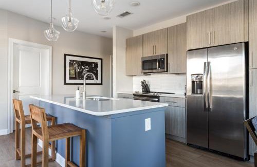 Charlotte Hotel | Kasa FreeMoreWest Charlotte