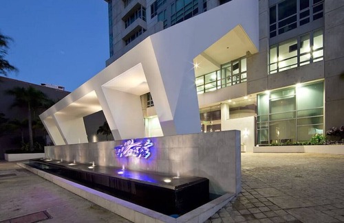 Puerta de Tierra Condo | KASA Skyview Luxury Loft Style 15th floor Condo