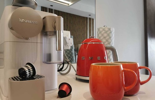 Greater Johannesburg Metropolitan Area Apartment | Kashi Skyline: Live Shop Work Play