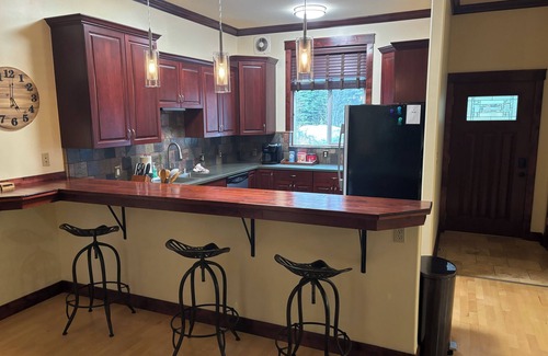 Cohoe House | Kasilof River Getaway