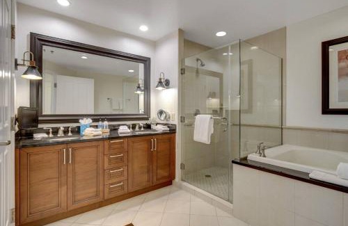 Levent Apartment | Kasr-ı Amara Royal Bosphorus by İSTGRP