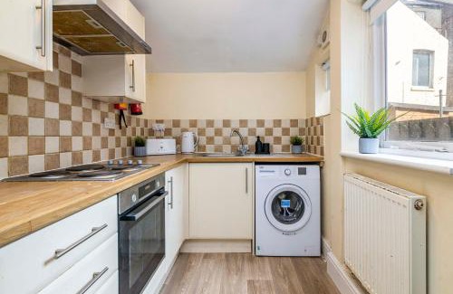 Sneinton House | Kasu Lodge - Sneinton, Nottingham