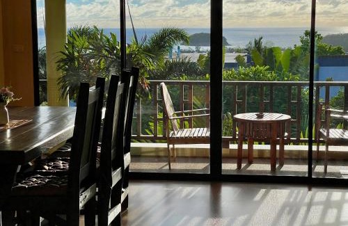 Kata Villa | Kata Sunset Bay Villa - 3BR Private Pool - Seaview