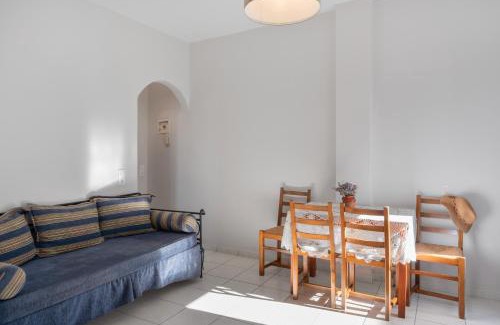 Merichas Apartment | Katerina Irida Kythnos