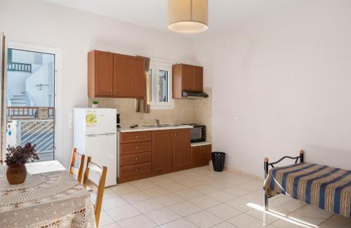Merichas Apartment | Katerina Irida Kythnos