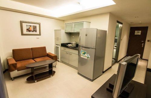 Cianjin District Hotel | Katherine Plaza Hotel