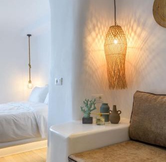Little Venice Apartment | Katoi Suite (κατώι suite)
