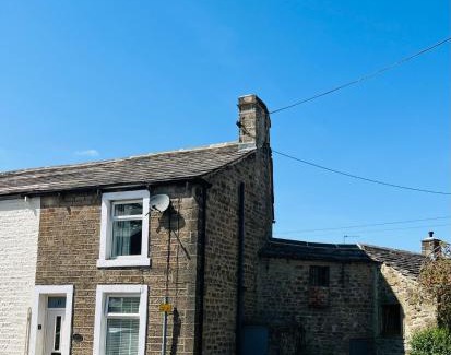 Barnoldswick House | Katys Cottage, Barnoldswick