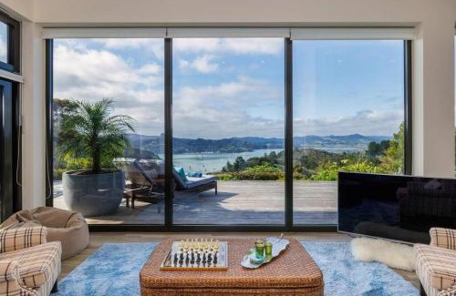 Totara North Villa | KAURI HILL ESTATE Luxe Mountain Retreat