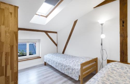 Oborniki Bed & Breakfast | Kawerna Obornicka Pod Orłem Noclegi