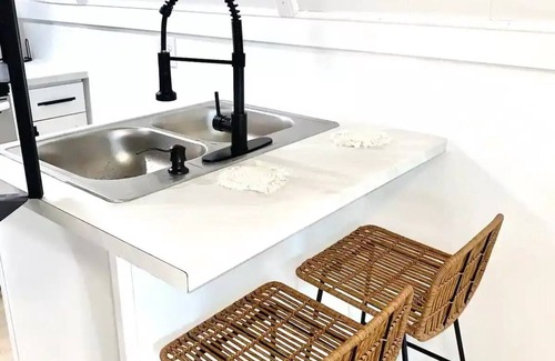 Lampe Cottage | Kayak Cottage - Free kayaks and fire pit