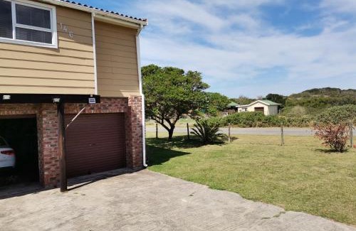 Kidd's Beach House | Kayser's Sea Breeze